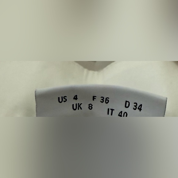 Button-Up Shirt with Detachable Rhinestone Stud Collar by Akris Punto -Sz 4- - Picture 6 of 12